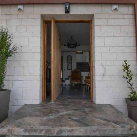 Maria Ireon Studio 3 Basement Apartment Samos Town Exterior foto